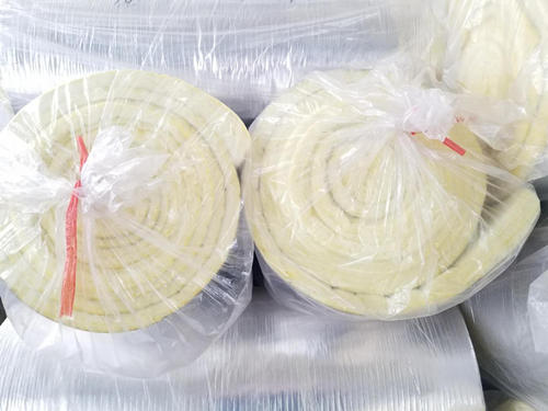 Glass wool roll